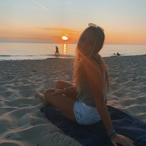 Meet your Posher, Aliah